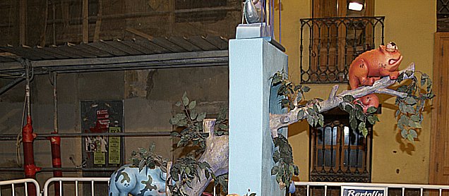 Foto de la falla No Paren de Canviar