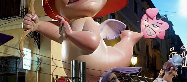 Foto de la falla Cupido en Paro