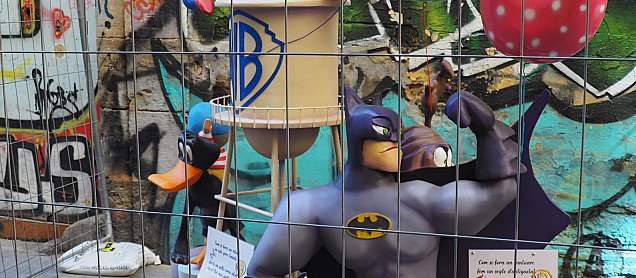 Foto de la falla 100 Anys Sent Chiquets