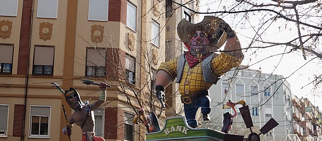 Foto de la falla A L´Est de L´Oest