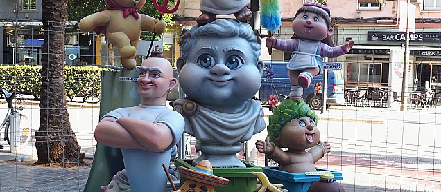 Foto de la falla La Colla Neteja