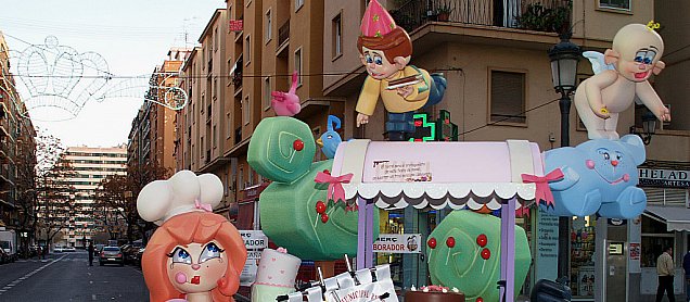 Foto de la falla Dolços Tot L´Any