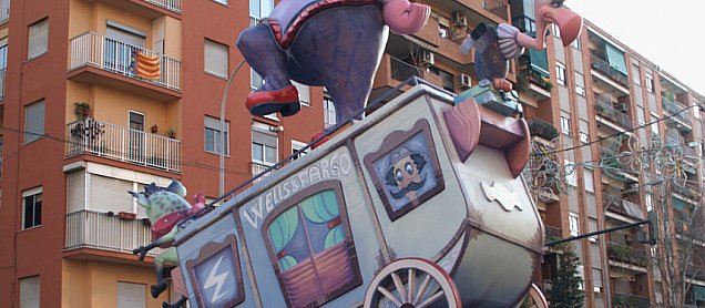 Foto de la falla Carnestoltes en L´Oest