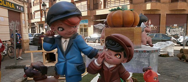 Foto de la falla Plenant L´Estoreta