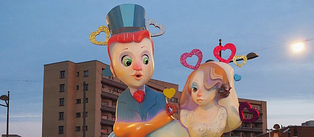 Foto de la falla Anem de Boda