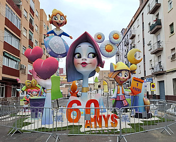 60 Anys Fent Flama