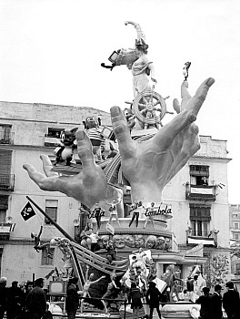 Foto La Vida És Una Tómbola