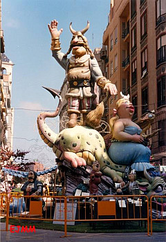 Foto D´Óperes I Operetes Fins Les Punyetes