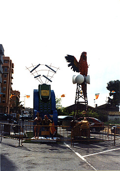 Foto Hi Ha que Estar al Loro