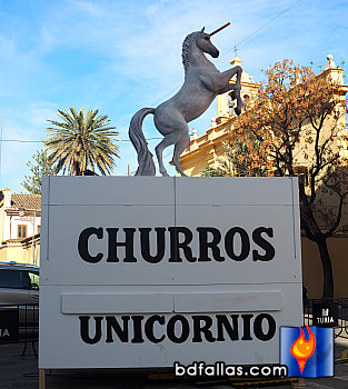 Foto "Churros Unicornio". Més Allà de lo Conegut