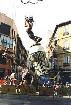 Foto 2001, Una Odissea de Falles