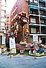 Foto de la falla Vivons - Romeu de Corbera 2001